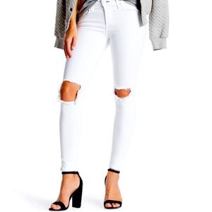 Rag & Bone White Denim Capris Jeans